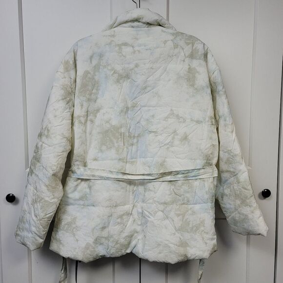 Blank NYC puffer wrap jacket - Picture 12 of 12